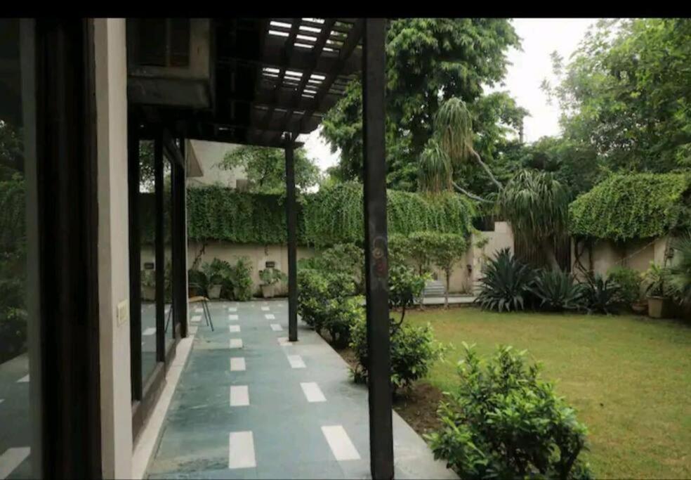 The Royal Jaipur Hotel ภายนอก รูปภาพ